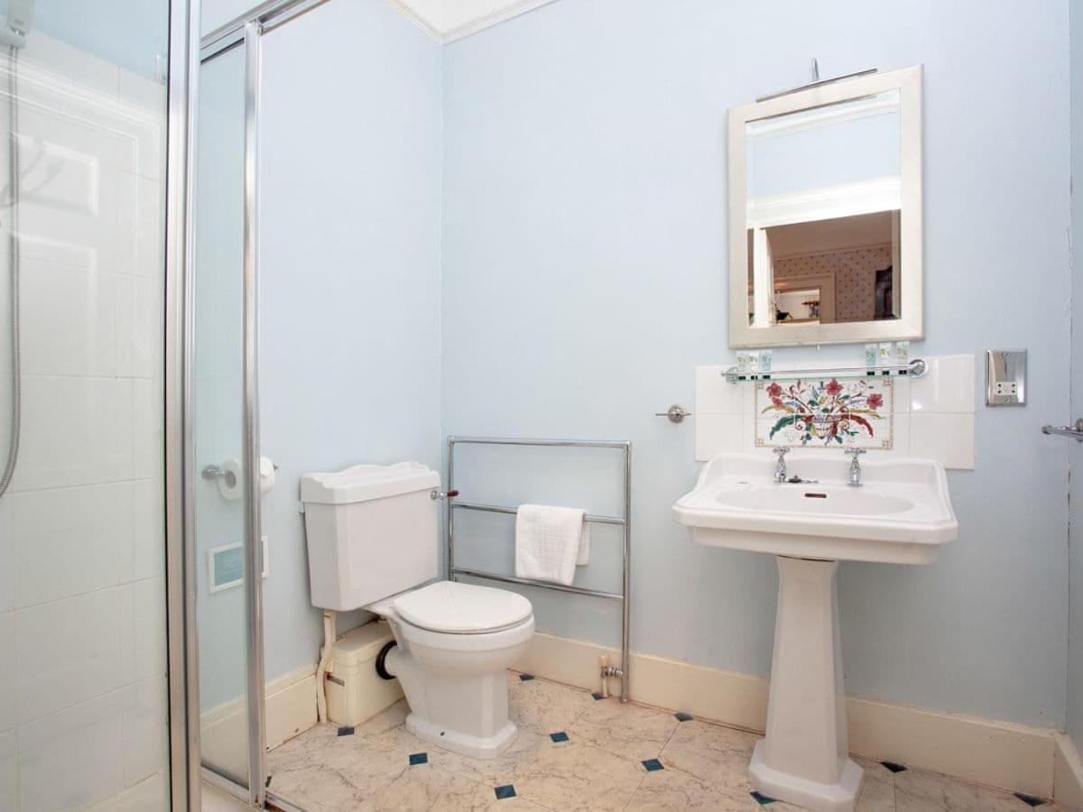 Holiday home Longcroft House *