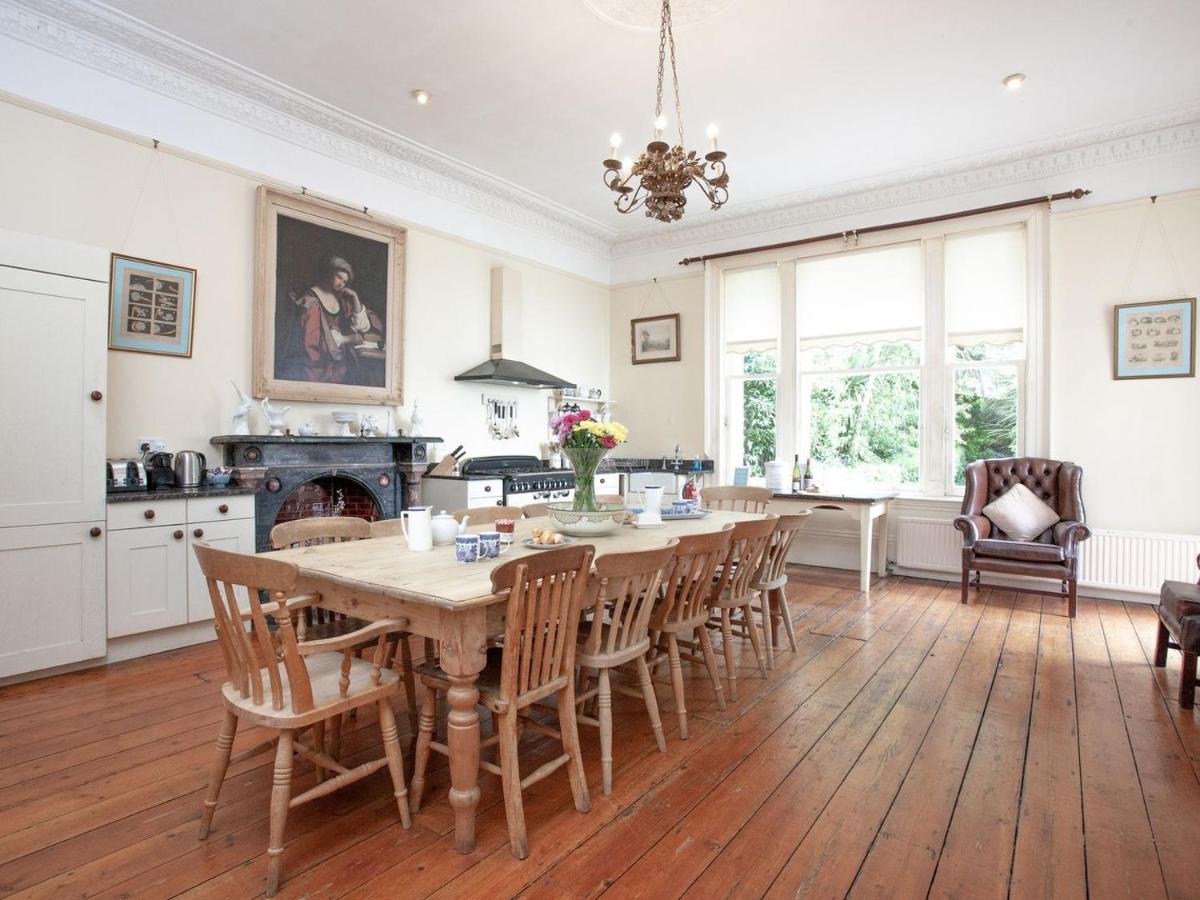 Longcroft House Holiday home *